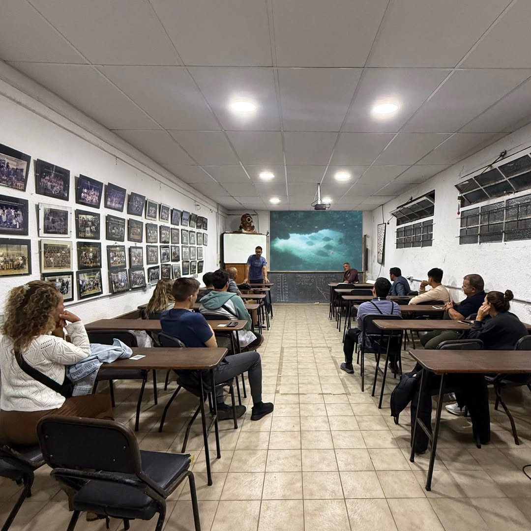 Charla de presentación del Curso de Buceo 1 Estrella